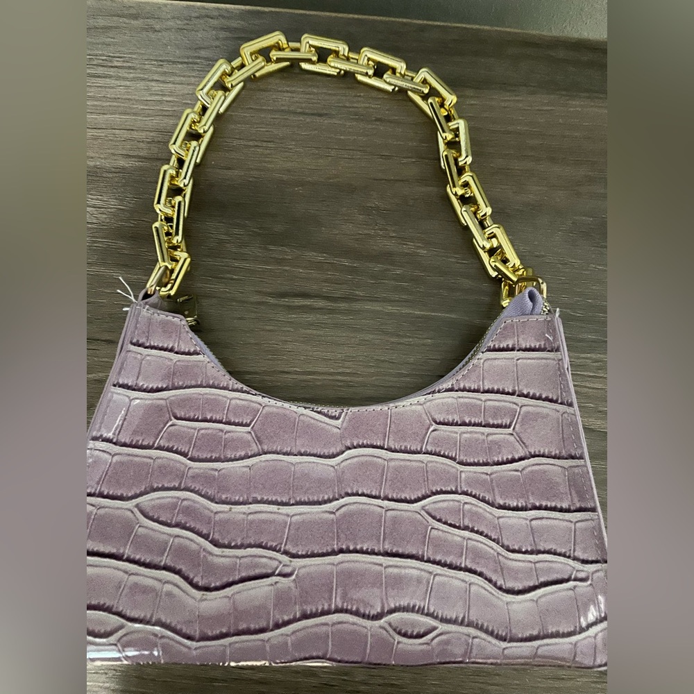 Lilac Purse